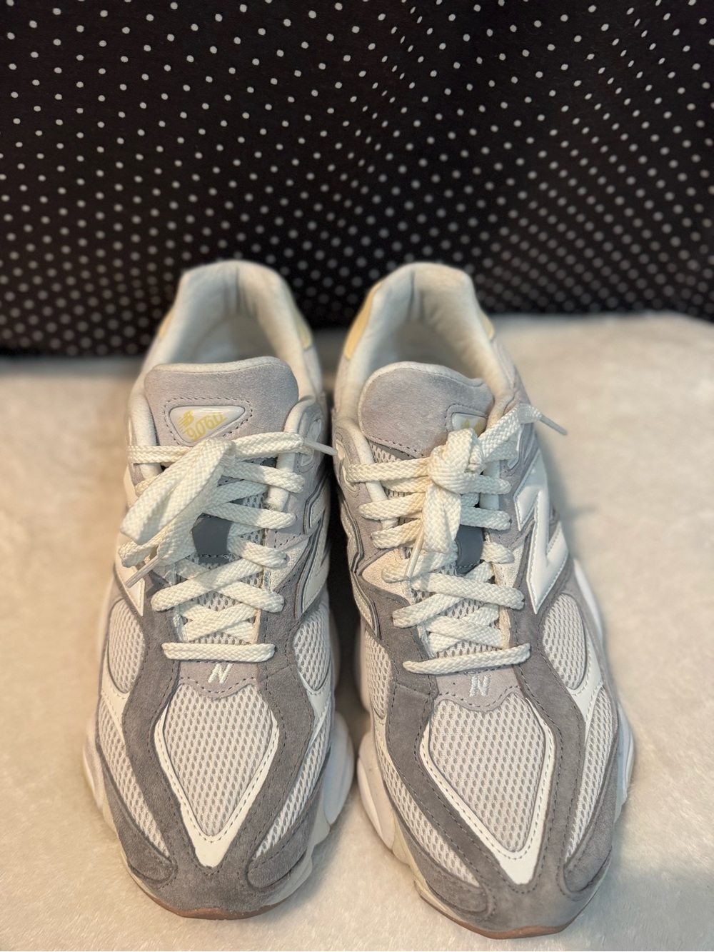 Women’s New Balance 9060